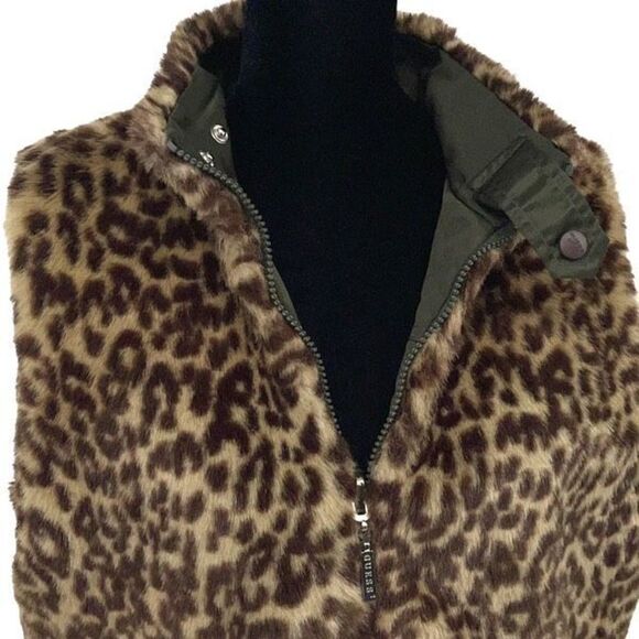 Guess Womens Faux Fur Vest Animal Print Reversible Full Zip Tan Green Medium - Picture 4 of 11